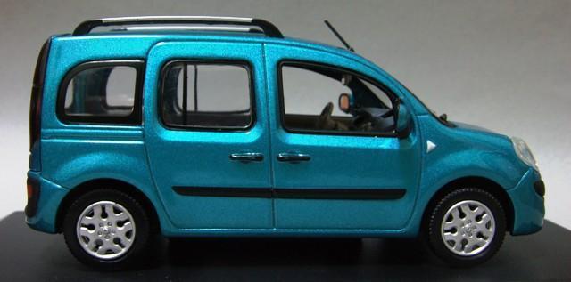 ミニカー：新型カングー ＜ブルー モント＞（NOREV 1/43）: Kangoo Style アッカングー！